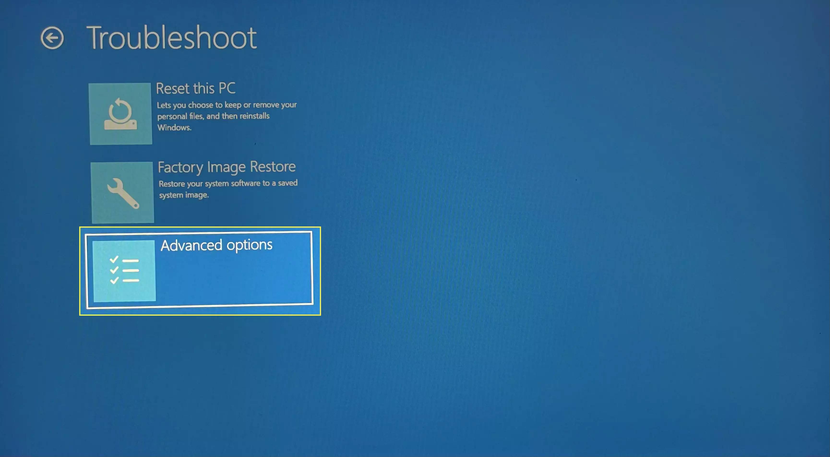 如何在Windows 10上访问（旧版）BIOS