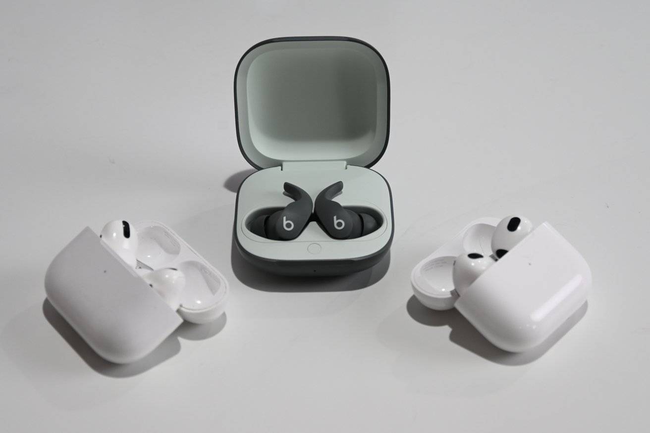 45518-88616-Beats-and-AirPods-xl