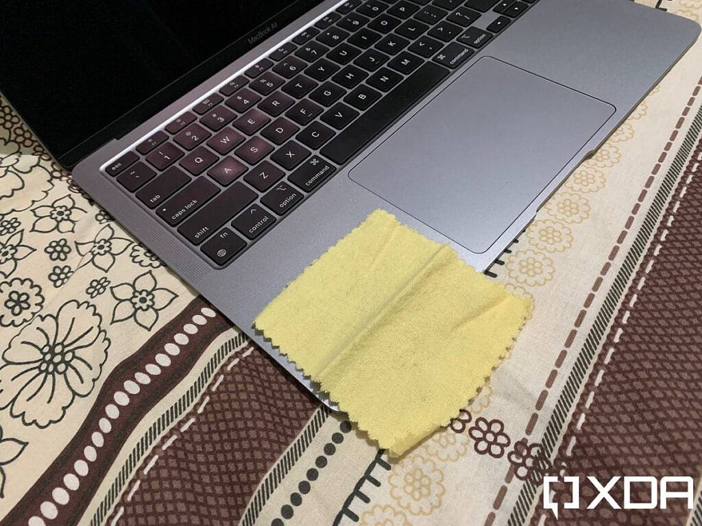clean-macbook-2-1024x768-1