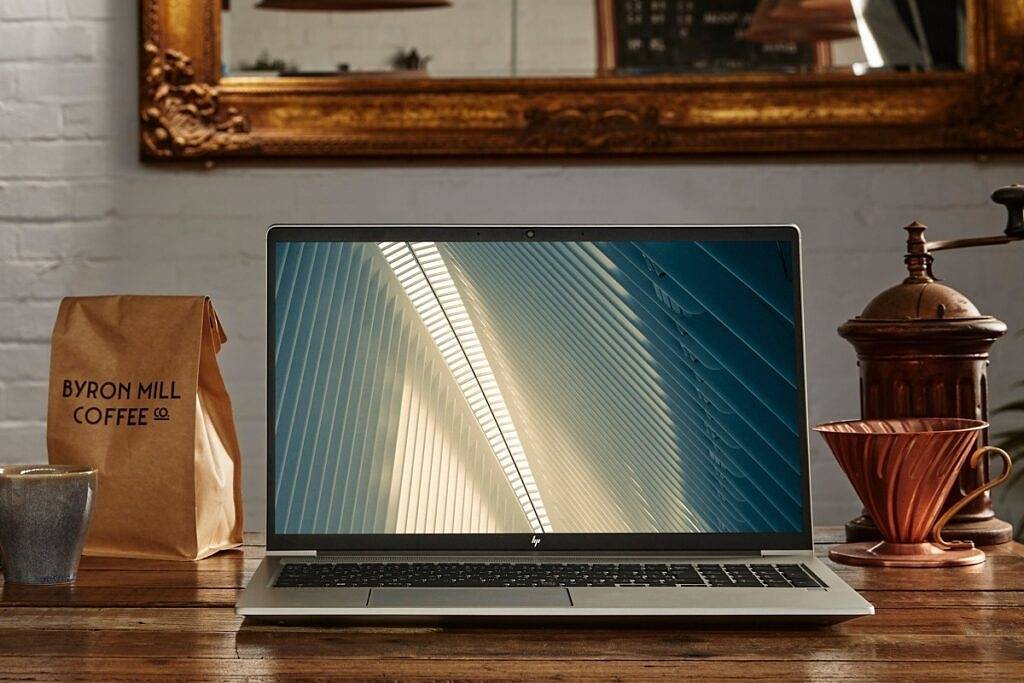 HP-EliteBook-655-G9_Workspace-1-1024x683-1