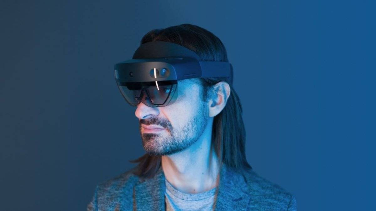 HoloLens-2-A-Look-into-the-Technology-Powering-Microsofts-New-MR-Headset-1200x675-1