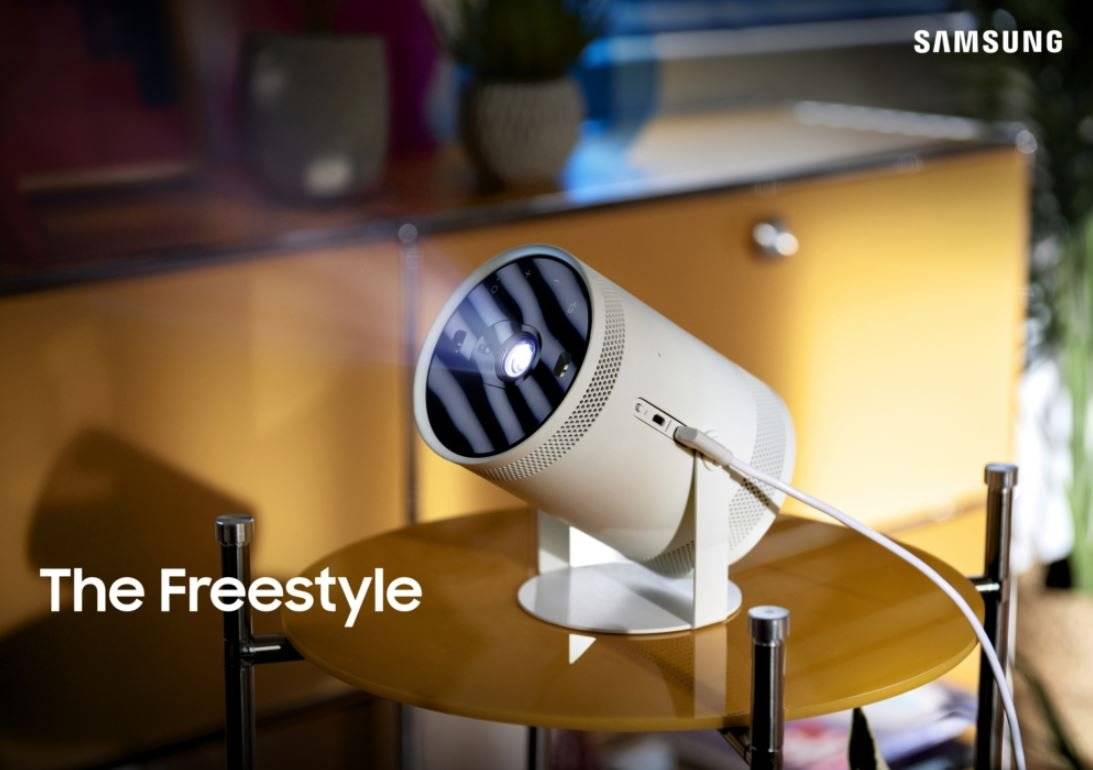 Samsung-FreeStyle-Projector
