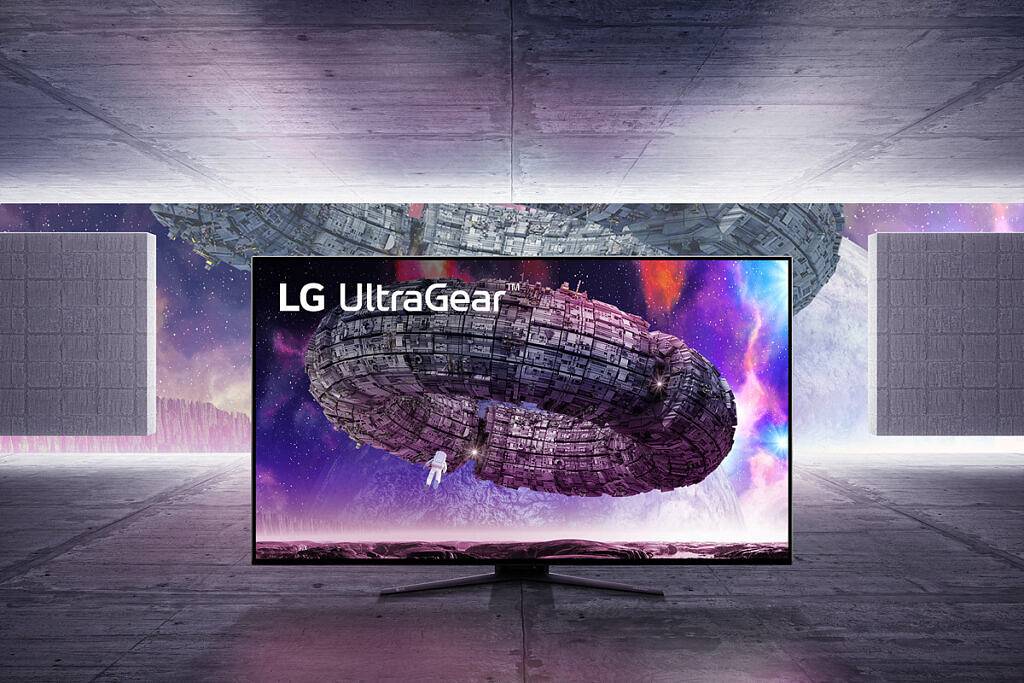 LG-UltraGear_48GQ900_04-1024x683-1
