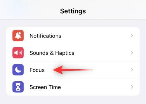ios-16-how-to-link-custom-lock-screens-to-focus-modes-5