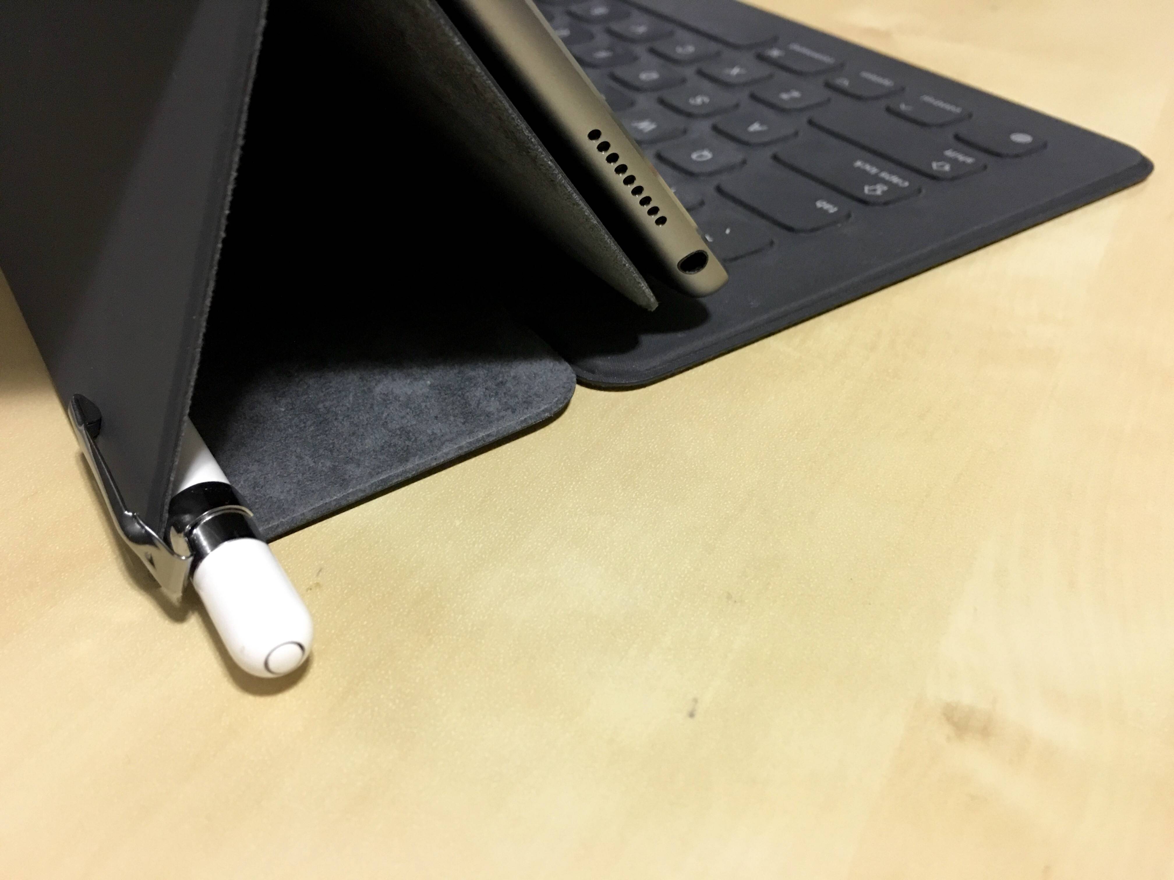 如何使用标准笔夹增强Apple Pencil（第一代）以方便携带和稳定-云东方