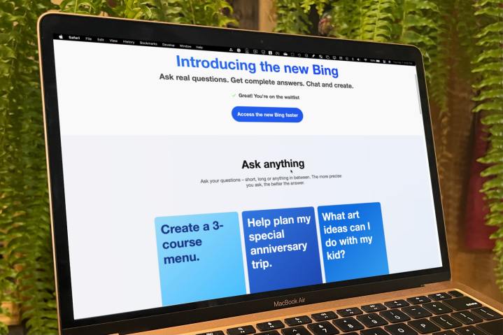 The-new-Bing-chat-preview-can-be-seen-even-on-a-MacBook
