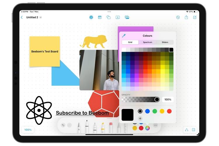 colors-in-freeform-app-iPad