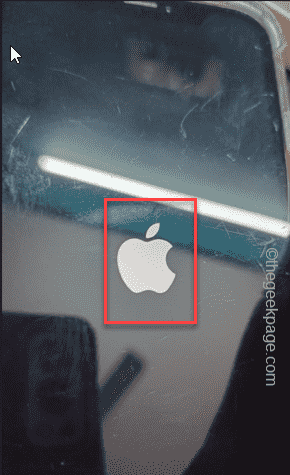 apple-logo-appears-min-1